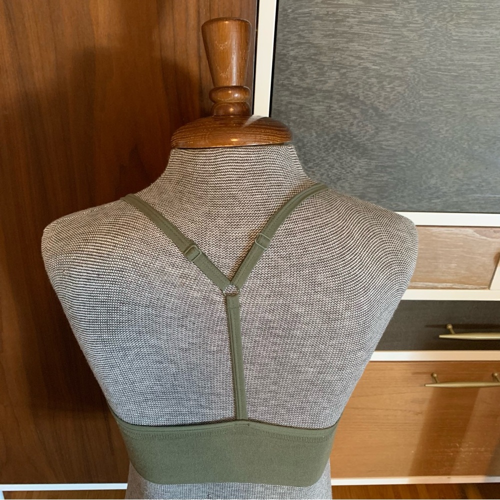 LOFT Pajama Set Daydream Dotted Seamless Boy Shorts and T-Back Bralette in Green - Picture 6 of 9